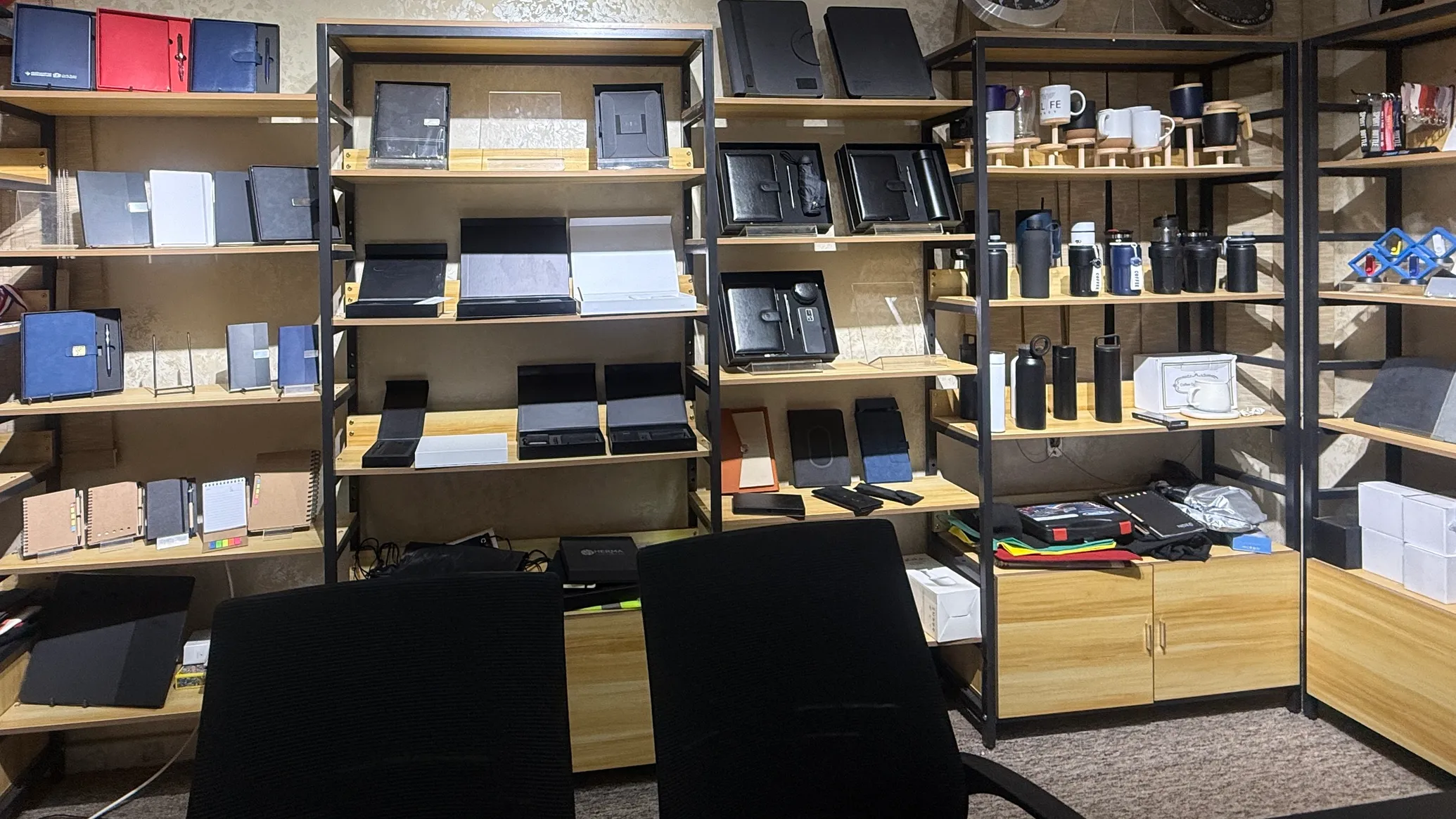 SMART WAY promotional material operations